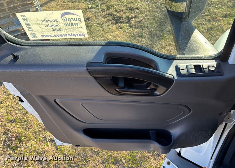 image for item DU0365 2019 International LT625 semi truck