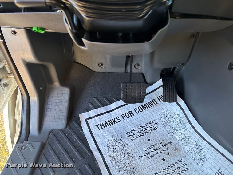 image for item DU0365 2019 International LT625 semi truck