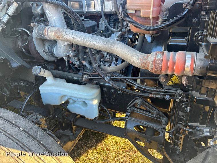 image for item DU0365 2019 International LT625 semi truck