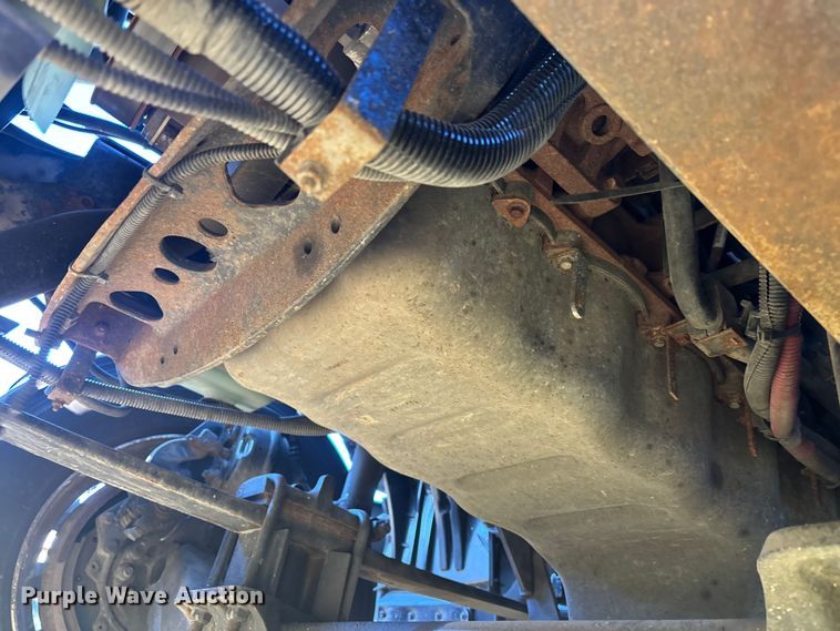 image for item DU0365 2019 International LT625 semi truck