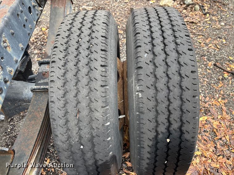 image for item DU0382 2003 UD 1400  truck cab and chassis