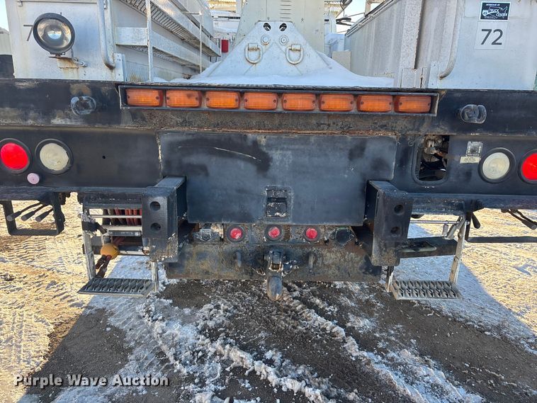 image for item DU6969 2004 International MA035 bucket truck