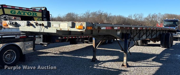 image for item DW7367 1995 Transcraft TL2000 S2 flatbed trailer