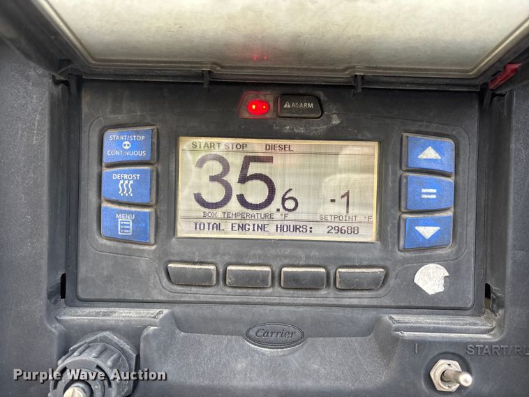 image for item DW7442 2013 Wabash refrigerated van trailer