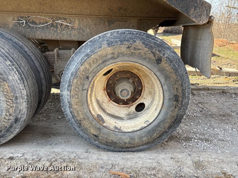 image for item DW7451 2002 Palmer Machine Works TA-24 end dump trailer