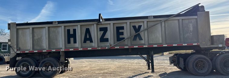 image for item DW7452 2014 East end dump trailer