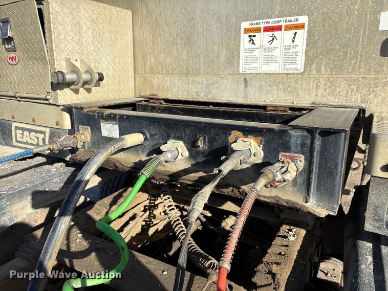 image for item DW7452 2014 East end dump trailer