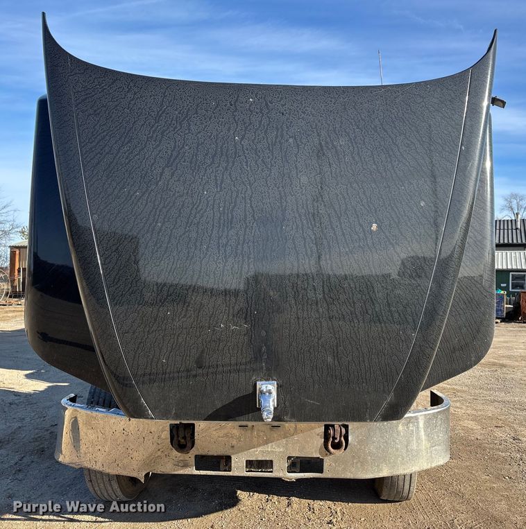 image for item DW7453 1997 Mack CH613 semi truck