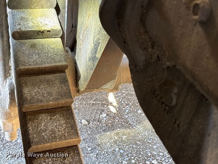 image for item DW7453 1997 Mack CH613 semi truck