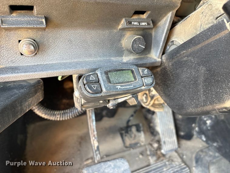 image for item DW7453 1997 Mack CH613 semi truck