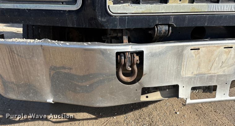 image for item DW7455 2000 Mack CH613 semi truck