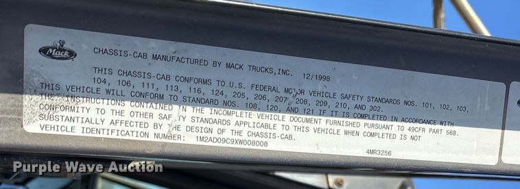 image for item DW7456 1999 Mack CL713 dump truck