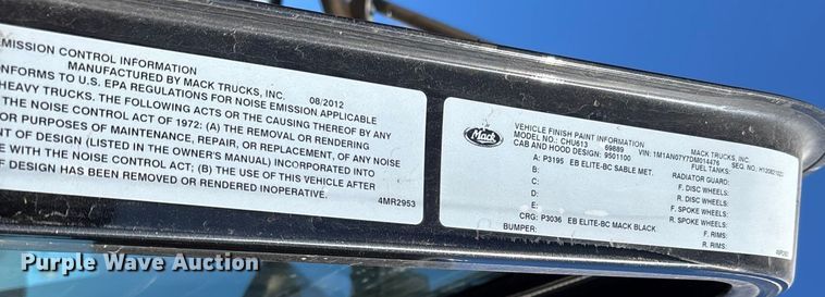 image for item DW7461 2013 Mack CHU613 semi truck