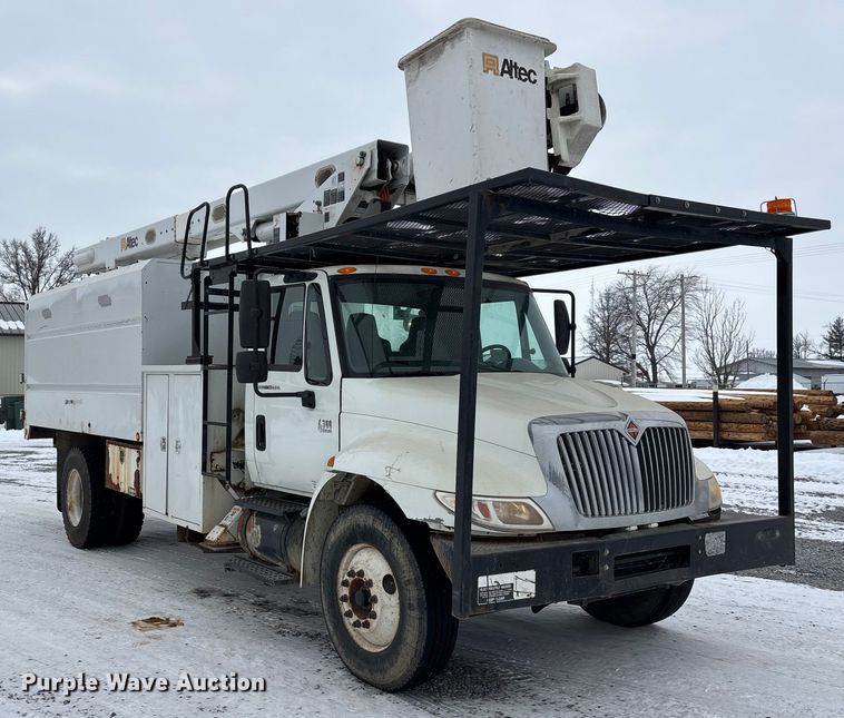 CAMIóN CON CANASTILLA 2007 INTERNATIONAL ALTEC
