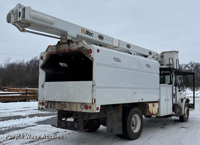 CAMIóN CON CANASTILLA 2007 INTERNATIONAL ALTEC