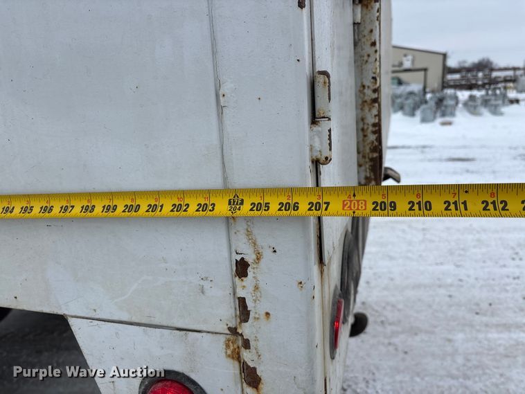 image for item DW7467 2007 International 4300 forestry bucket truck