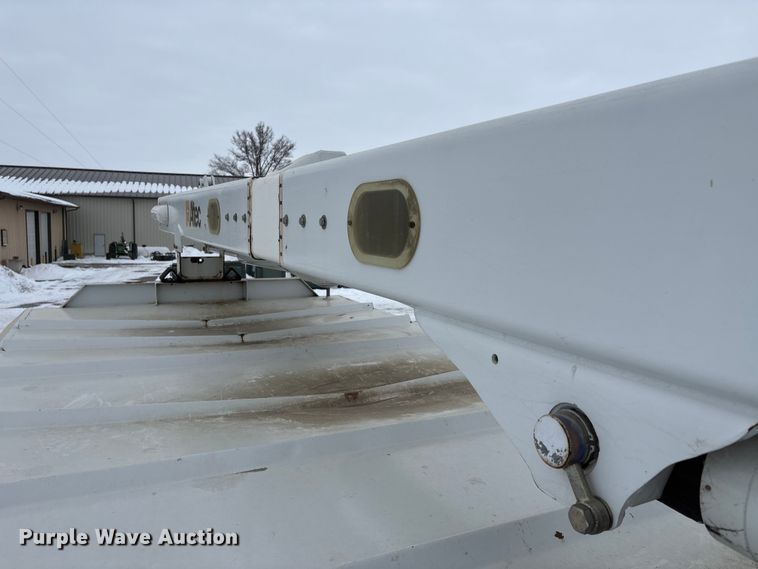 image for item DW7467 2007 International 4300 forestry bucket truck