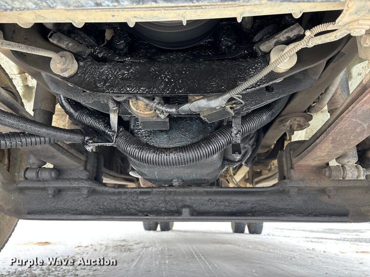 image for item DW7467 2007 International 4300 forestry bucket truck