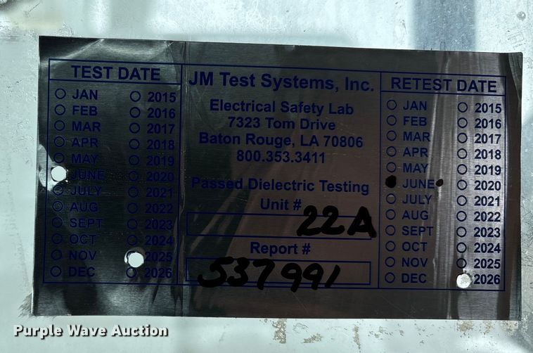 image for item DW7467 2007 International 4300 forestry bucket truck