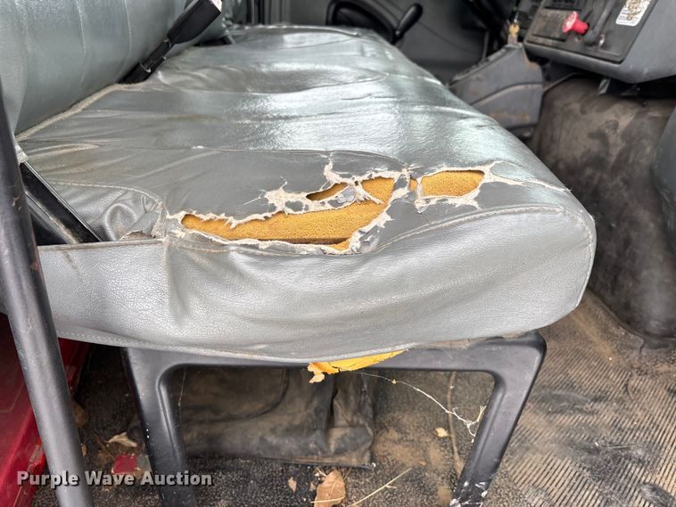 image for item DW7467 2007 International 4300 forestry bucket truck