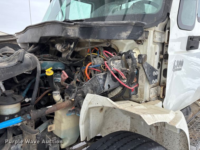 image for item DW7467 2007 International 4300 forestry bucket truck