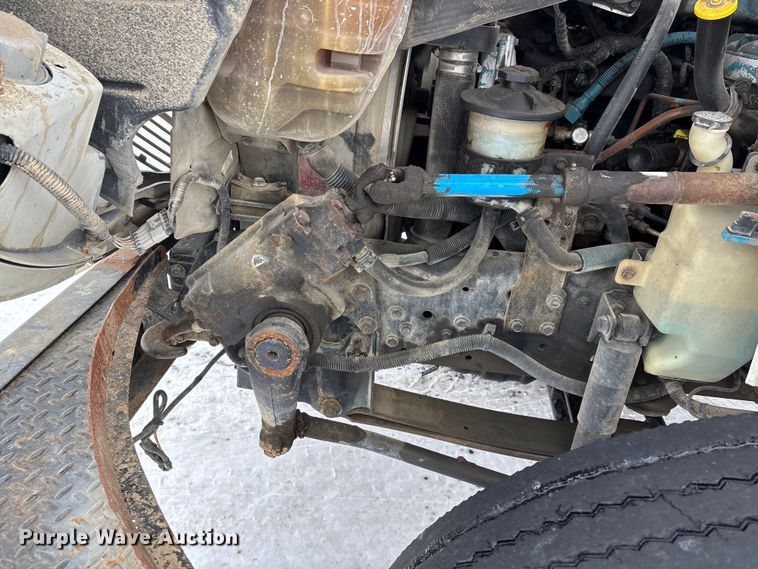 image for item DW7467 2007 International 4300 forestry bucket truck