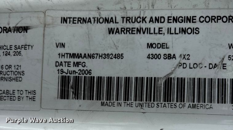 image for item DW7467 2007 International 4300 forestry bucket truck