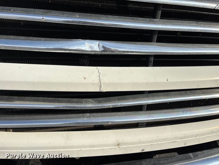 image for item DW7476 2000 Sterling L9513 semi truck