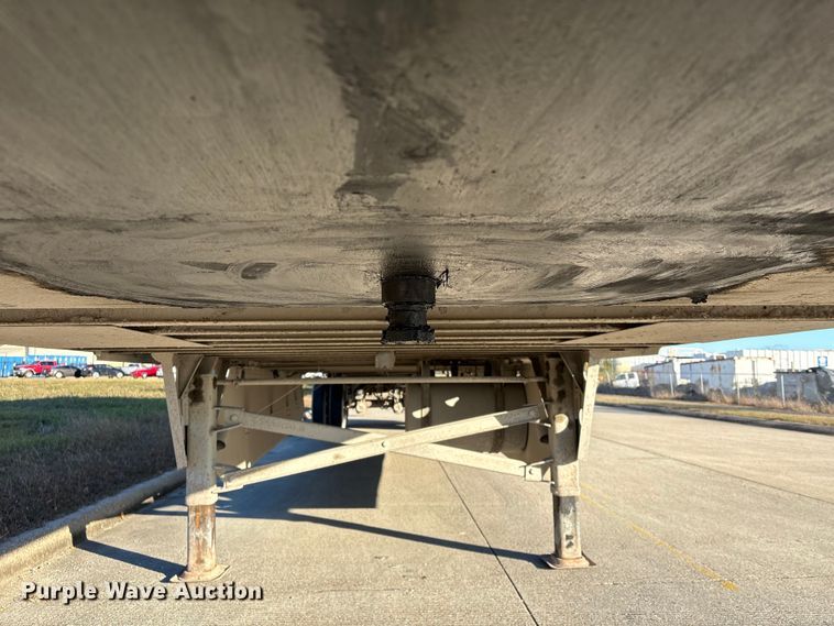 image for item EA7133 2015 Utility VS2RA refrigerated van trailer