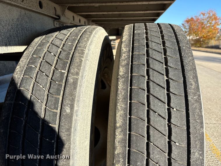 image for item EA7133 2015 Utility VS2RA refrigerated van trailer