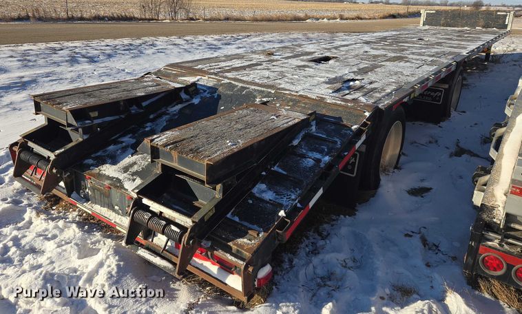 image for item EB1265 2010 Transcraft DTL-2100 drop deck equipment trailer