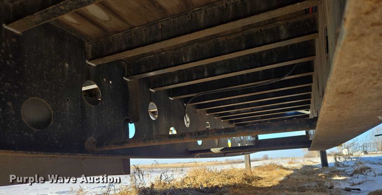 image for item EB1265 2010 Transcraft DTL-2100 drop deck equipment trailer