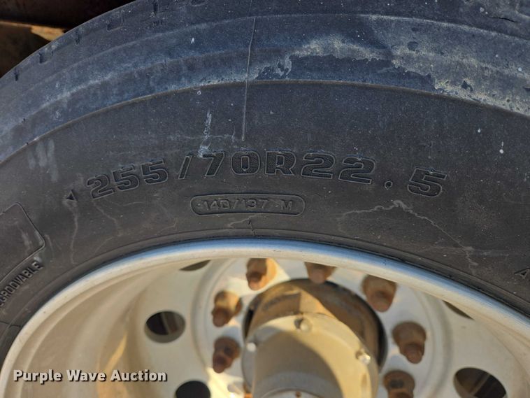 image for item EB1265 2010 Transcraft DTL-2100 drop deck equipment trailer