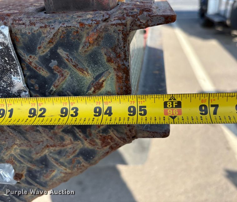 image for item EC8210 2008 Ford F550 flatbed truck