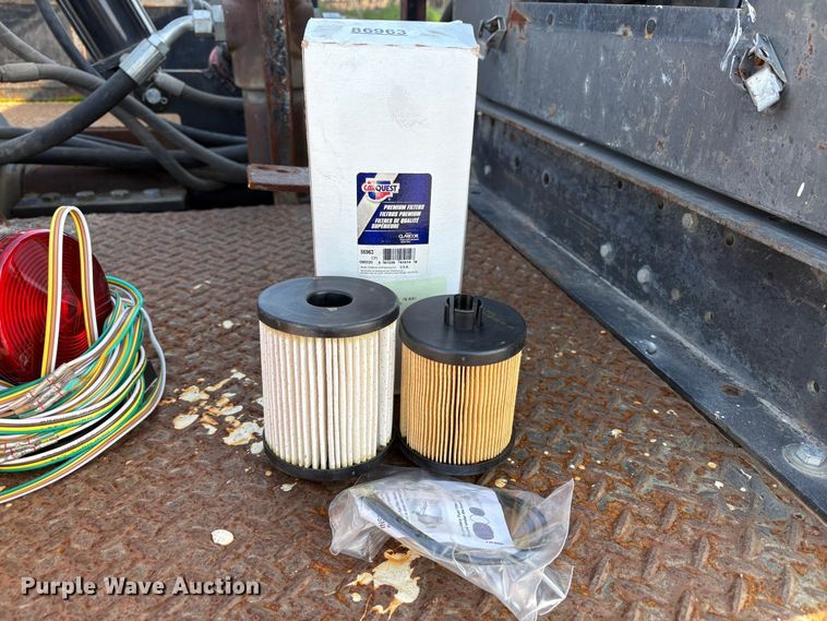 image for item EC8210 2008 Ford F550 flatbed truck