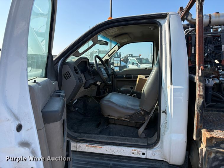 image for item EC8210 2008 Ford F550 flatbed truck