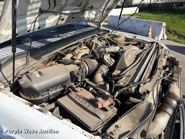 image for item EC8210 2008 Ford F550 flatbed truck