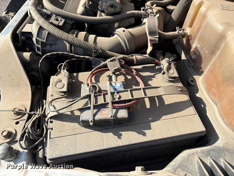 image for item EC8210 2008 Ford F550 flatbed truck