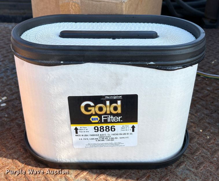 image for item EC8210 2008 Ford F550 flatbed truck