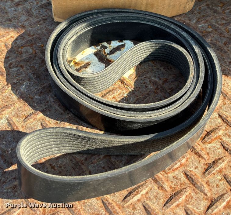 image for item EC8210 2008 Ford F550 flatbed truck