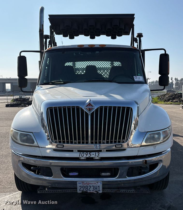 image for item EC8212 2013 International 4300 SBA flatbed truck