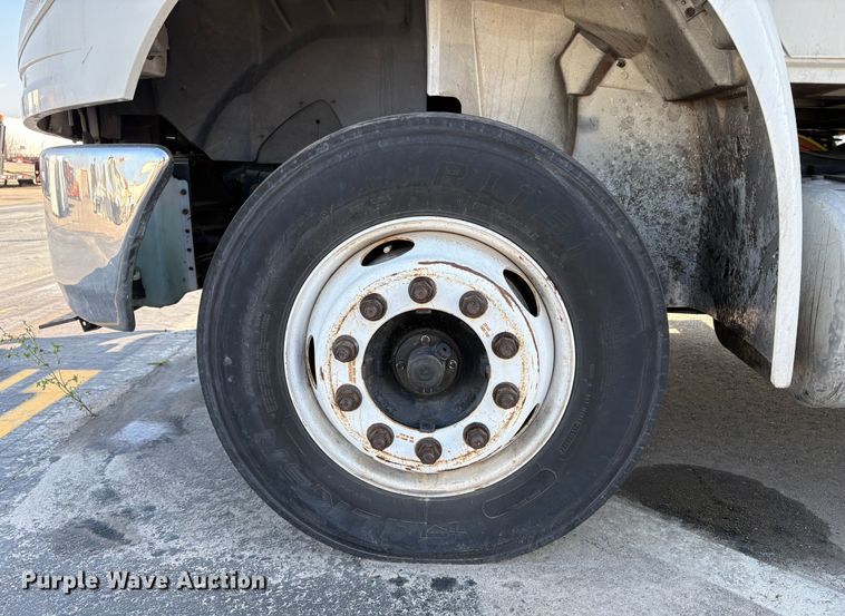 image for item EC8212 2013 International 4300 SBA flatbed truck