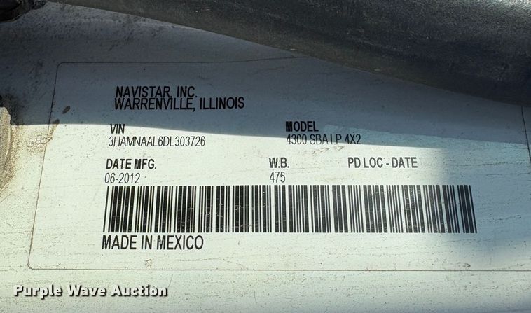 image for item EC8215 2013 International 4300 truck cab and chassis