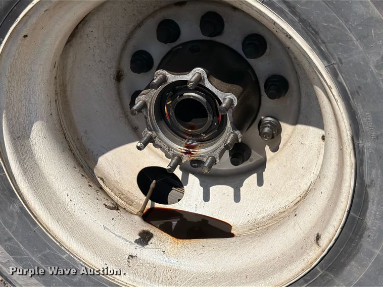 image for item ED5123 2019 Freightliner Cascadia  semi truck