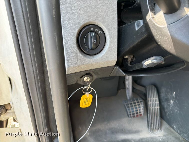 image for item ED5123 2019 Freightliner Cascadia  semi truck