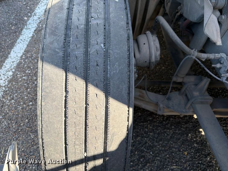 image for item ED5123 2019 Freightliner Cascadia  semi truck