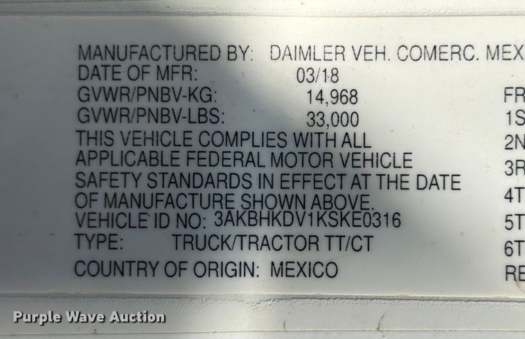 image for item ED5123 2019 Freightliner Cascadia  semi truck