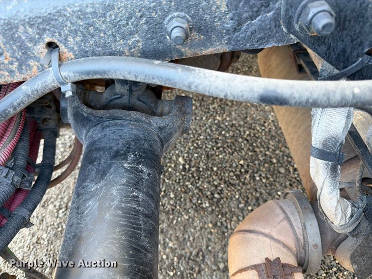 image for item ED5124 2017 Freightliner Cascadia semi truck