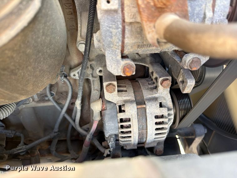 image for item ED5124 2017 Freightliner Cascadia semi truck