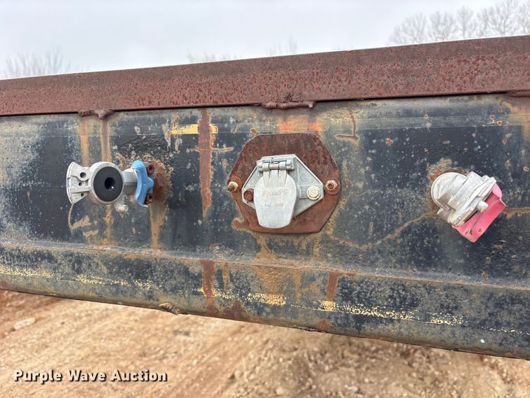 image for item EE0094 1976 Great Dane 5717GE extendable double drop deck equipment trailer